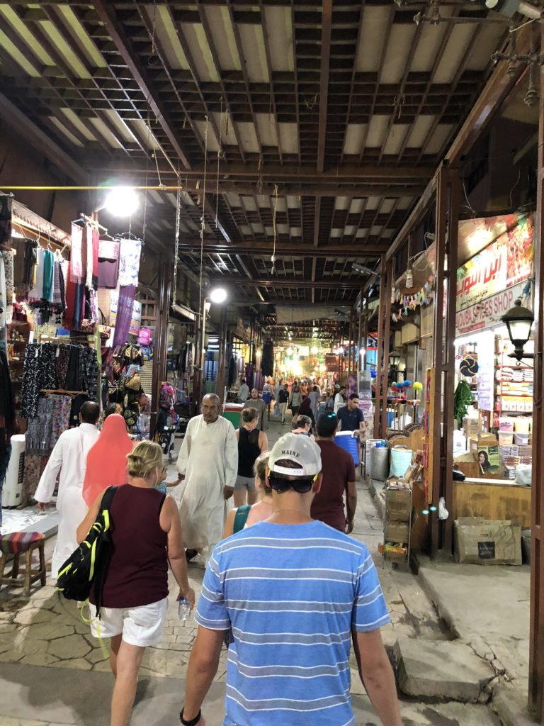 travel tips for Egypt markets