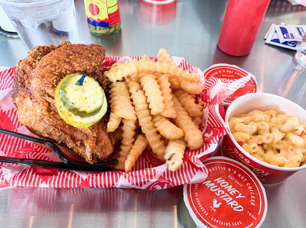 hattie b's hot chicken