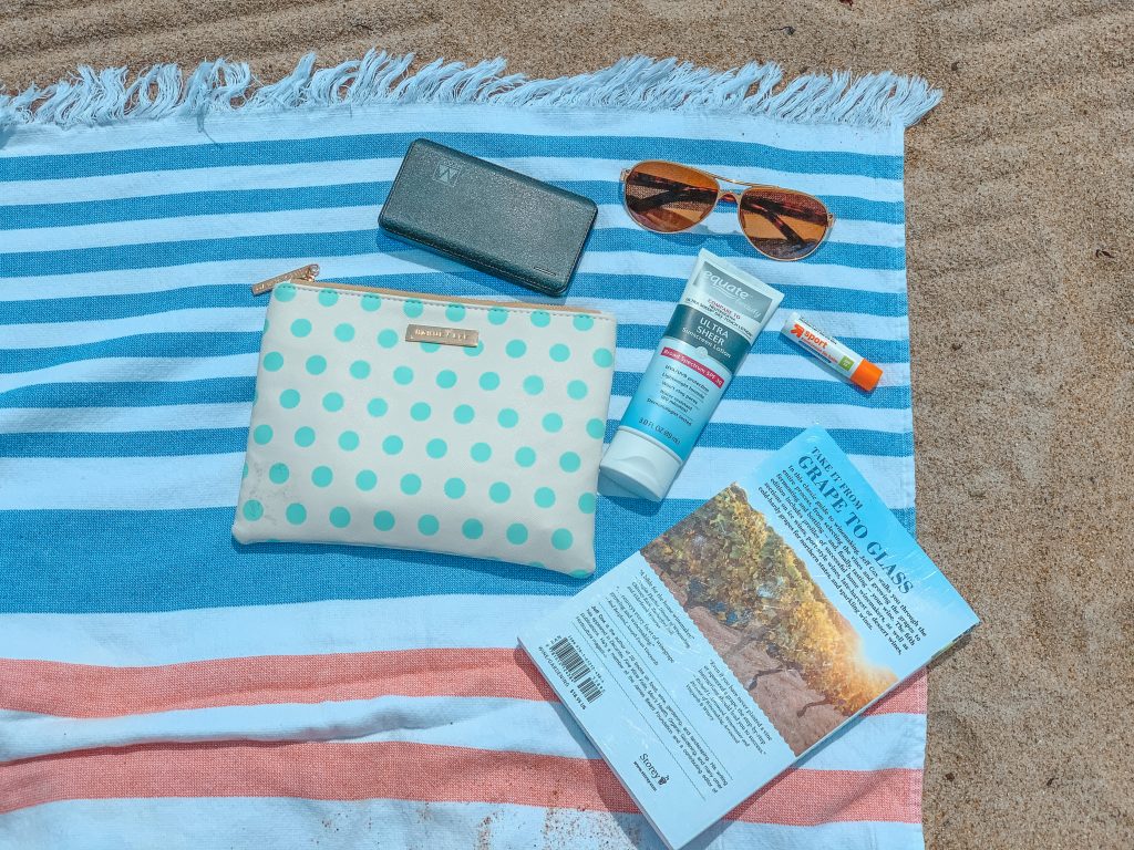 beach day essentials list