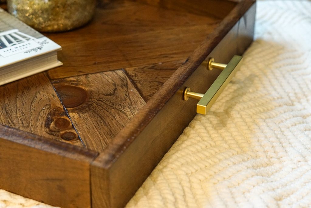 DIY serving tray handles