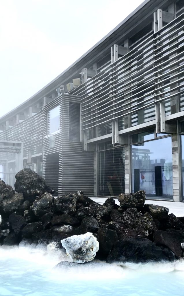 10 tips for visiting iceland's blue lagoon