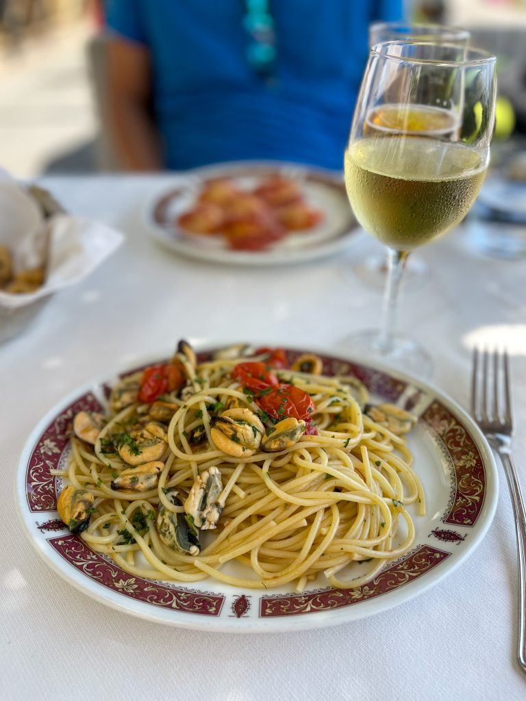 food in positano